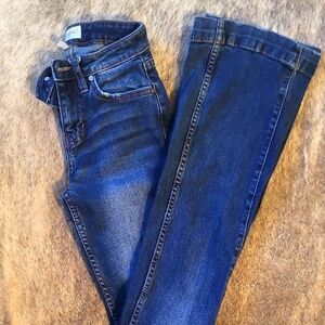 Shyanne Flare Womens Jeans. Size 24 X 34